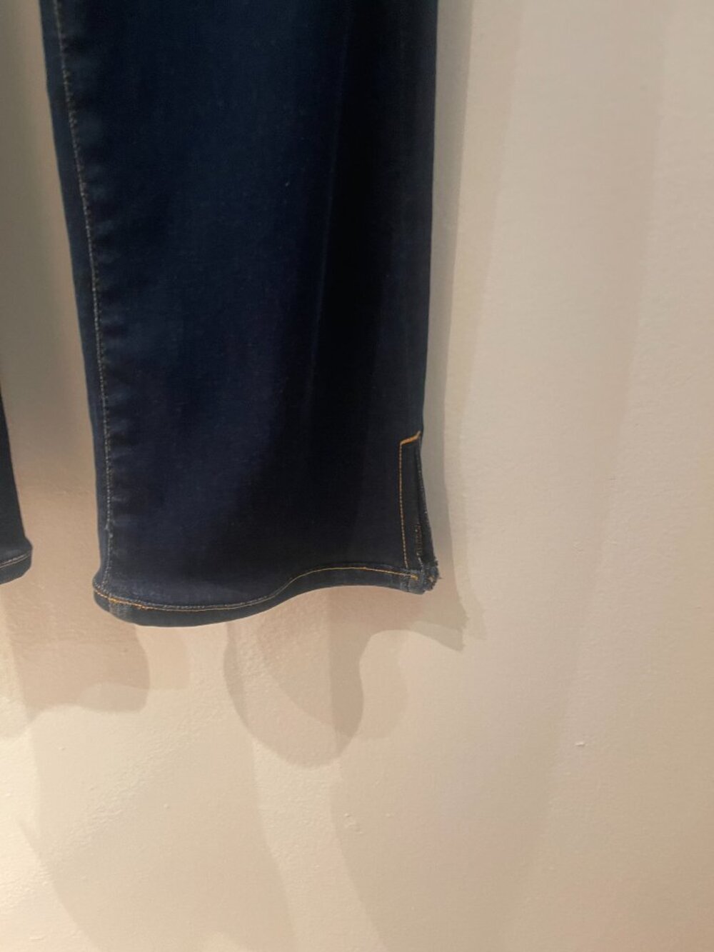 Frame Bootcut Jeans - Picture 4 of 4